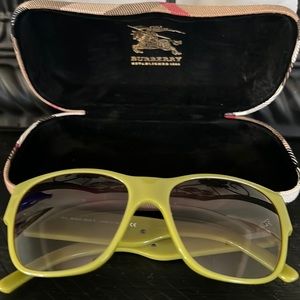 Burberry Women Sunglasses